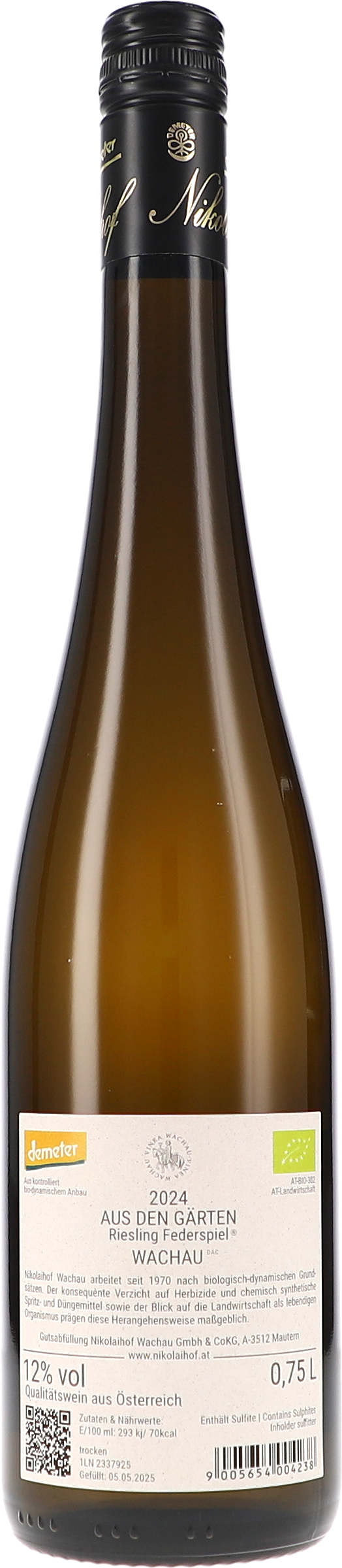 bierflasche, braune flasche, etikettentext, 2024 jahrgang, glasbehälter